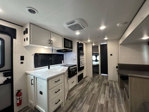 Nouvelle caravane Jayco Jay F-l-i-g-h-t Slx 261BHS 2026 à vendre pour le camping et les voyages - Product Image 2