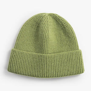 Meilleurs bonnets jacquard pour hommes, design d'usine, bonnets tricotés personnalisés, vente en gros, bonnets chauds d'hiver à revers, logo OEM brodé, bonnets pour hommes - Product Image 1