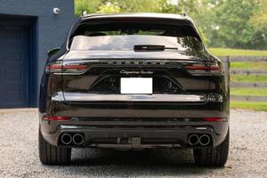 TURRBO SUPER CLEAN 2019 POR-SCHE CAY-ENNE TURRBO PRÊT À ÊTRE EXPÉDIÉ - Product Image 4