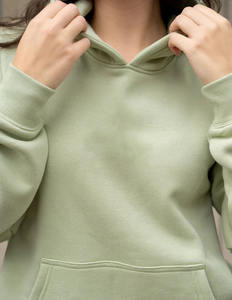 Sweat à capuche oversize en molleton de coton vert sauge pour femme, coupe décontractée, streetwear décontracté pour la vente en gros - Product Image 3