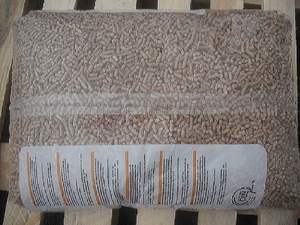 Pellets de Madera de Pino y Haya Premium de 15 kg para EN Plus A1 4900 Kcal/kg para Estufa Solo - Product Image 2