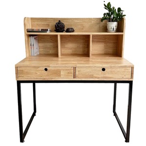 Table en bois de caoutchouc intégrée avec étagère et surface en PU, garantie 12 mois BD68088 - Product Image 1