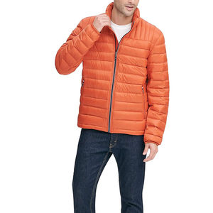 Chaquetas Acolchadas Nuevas de Marca OEM para Hombre, Chaqueta Acolchada Brillante Moderna para Hombre al por Mayor para Clima Frío, Estilo Profesional - Product Image 5