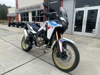 Prix parfait pour la nouvelle moto Honda Africa Twin Adventure 2026, prête à être expédiée dans le monde entier