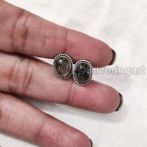 Boucles d'oreilles à clous pour femmes, pierre précieuse en quartz fumé naturel, boucles d'oreilles bohèmes à clous, bijoux faits à la main, boucles d'oreilles à clous en argent sterling 925 - Product Image 1