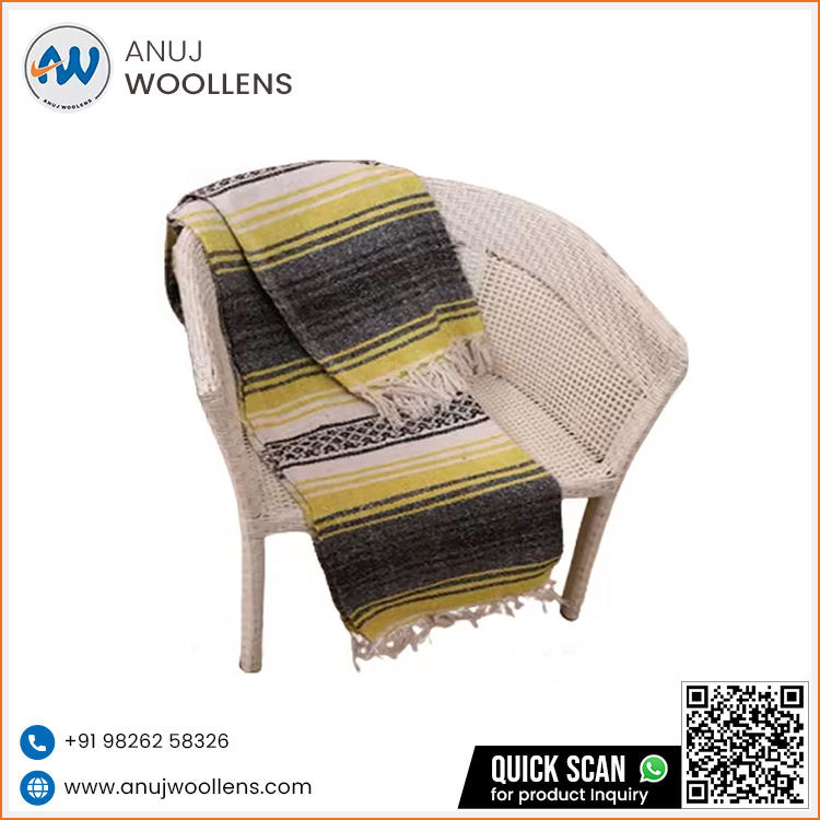 สีเหลืองอ่อน