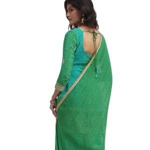 Set di Chinon Bandhani Sharara verde per feste Festive all'ingrosso matrimoni celebrazioni culturali e massa etnica tradizionale - Product Image 5