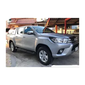 Voitures d'occasion 2019 2020 2021 2022 pick-up diesel 4x4 Revo Rocco White Hilux pickup