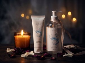 Gel Lubrifiant Intime Classique à Base d'Eau avec Acide Hyaluronique, Extraits de Plantes Naturelles, Flacon Pulvérisateur Écologique - Product Image 3