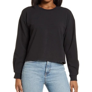 Nouveau design automne hiver plaine femme sweats lâche mode pull surdimensionné femmes col rond sweat - Product Image 1