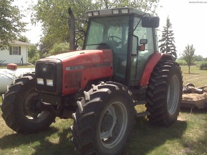 Tractor de Ruedas Massey Ferguson 6270 4WD para Agricultura, Usado, 80HP, para Componentes Principales del Motor, Incluyendo Rodamientos, Motor y Engranajes - Product Image 5