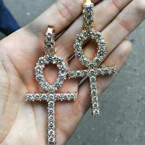 Pendentif Moissanite croix rose en argent sterling plaqué or jaune 14 carats avec breloque diamant pour les fêtes - Product Image 2