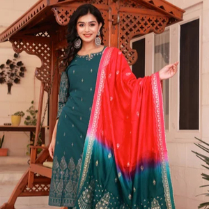 ผู้หญิงคุณภาพดีเยี่ยมสีเขียวพิมพ์กางเกง Kurta และชุด Dupatta สําหรับผู้หญิงจากผู้ผลิตชาวอินเดียในราคาที่ดีที่สุดสําหรับเด็กผู้หญิง - Product Image 3
