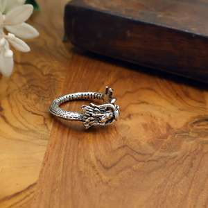 Anillo Abierto Vintage de Dragón de Latón Ajustable con Garra de Dragón para Hombre, Joyería Gótica Punk de Animales al por Mayor - Product Image 4