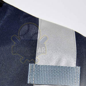 เสื้อกั๊กนิรภัยทำจากไนลอนโพลีเอสเตอร์พร้อมคุณสมบัติกันน้ำสำหรับใช้งานกลางแจ้งและรองรับโลโก้ตามสั่ง - Product Image 4