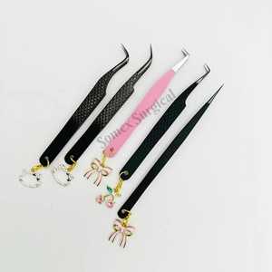 Servicios Profesionales OEM para Pinzas de Extensión de Pestañas de Acero Inoxidable de Precisión SOMEX SURGICAL con Elegantes Adornos para Pinzas - Product Image 1