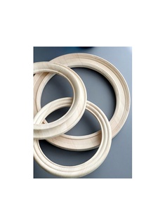 กรอบรูปไม้เนื้อแข็งขัดเงาพร้อมรูปลักษณ์ที่ไร้กาลเวลาเหมาะสำหรับการตกแต่งสำนักงานหรือกระดานแรงบันดาลใจส่วนตัวที่พื้นที่ทำงาน - Product Image 4