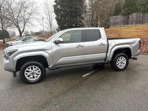 โตโยต้า ทาโคมา SR5 ปี 2024 ราคาไม่แพง - Product Image 4