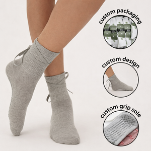 Calcetines Deportivos Personalizados Gray Glacier para Mujer, Calcetines de Pilates Transpirables de Algodón con Tiras Cruzadas, Calcetines de Yoga Antideslizantes para Diabéticos - Product Image 1