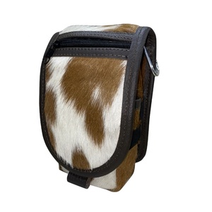 Funda de accesorios para teléfono móvil de piel de vaca de pelo de calidad superior fabricante y proveedor indio Saman Exports - Product Image 1