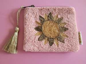 Porte-monnaie en perles fait main, rose poudré, pochette en forme de tournesol doré avec pompon, élégant portefeuille en perles, petit cadeau - Product Image 6