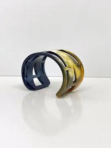 กำไลข้อมือหนังควายธรรมชาติทำด้วยมือกำไลข้อมือแฟชั่นสีขาวดีไซน์ดีที่สุดสำหรับผู้หญิง - Product Image 3