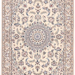 Ensemble de tapis élégants persans Nain 9 La Faits saillants en soie fine Tapis et ensembles élégants exquis - Product Image 1