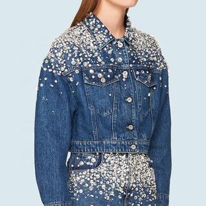 Chaqueta de mezclilla para mujer Prendas de abrigo de calidad premium, abrigo casual de moda, ropa moderna y elegante para el estilo de vida y ropa para todas las estaciones - Product Image 4