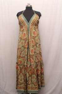 Nueva llegada última espalda descubierta completa vacaciones de verano caliente bohemio sólido hasta el suelo con cuello en V Maxi vestido de vacaciones - Product Image 5