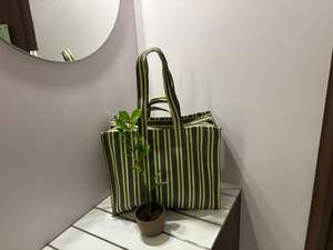 Grands sacs de courses réutilisables et durables en nylon recyclé écologique PP tissé avec fermeture éclair, impression offset, couleur et design personnalisés - Product Image 4