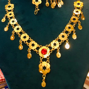 Collier de mariage indien Quartz multicolore Chaînes plaquées argent et or prêtes à expédier DDP aux États-Unis Royaume-Uni Cadeau parfait pour n'importe qui - Product Image 1