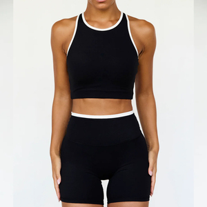 Ensemble de yoga de qualité supérieure avec logo personnalisé, imprimé, pour femmes, soutien-gorge de yoga extensible à 4 sens et short de cycliste, vêtements de fitness, ensembles de shorts élégants pour femmes - Product Image 1
