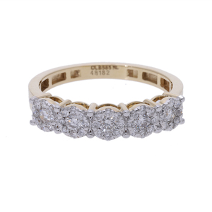 Bague classique en or jaune 14 carats plaqué rhodium avec diamants naturels, sertie de diamants en grappe, élégante - Product Image 1