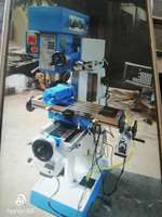 Machine de perçage et de fraisage miniature automatique de table, fabrication chinoise