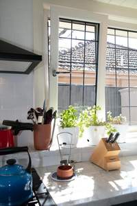 Fenêtre à battant multifonctionnelle et polyvalente pour la protection contre les ouragans avec surface en <span class=keywords><strong>coque</strong></span> naturelle - Product Image 4