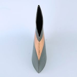 El jarrón decorativo moderno y elegante ecológico agrega belleza a las salas de estar, dormitorios u interiores de oficina para bodas - Product Image 3