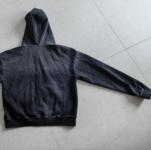 Sudadera con Capucha Extra Grande de Felpa Francesa con Bordado Desgastado, Lavado Ácido, Decoloración al Sol, Color Gris - Product Image 4