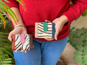 Bolso de mano de piel de vaca, billetera informal con estilo, tarjetero, pequeño, de cuero - Product Image 2