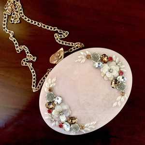 Pochette design moderne en résine brodée Fini Rhinestone Lady Vintage Purse For Wedding Partyware Anniversary Clutch - Product Image 6