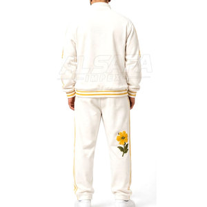 Personaliza tu Propio Producto: Conjuntos Deportivos con Bordado Chenille Profesional - Product Image 4
