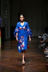 2026 New Boho Maxi Dress Vintage Heavy Embroidery Work <b>Balloon</b> Puff Long Sleeve Ukrainian Wrap Maxi Vyshyvanka Linen Dress - Product Image 2