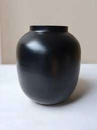 Florero Redondo Moderno de Aluminio con Recubrimiento de Polvo Negro para Decoración del Hogar, Bodas y Decoración de Mesa Navideña - Product Image 2