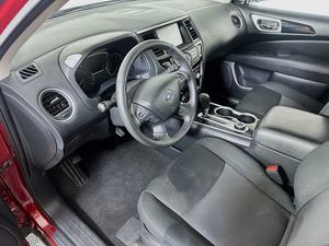 รถ SUV ปี 2020 PATHFINDER SV 4WD สีแดง ขับเคลื่อนสี่ล้อ 284 แรงม้า เครื่องยนต์ 3.5L V6 เบนซิน เกียร์อัตโนมัติ สภาพดีเยี่ยม - Product Image 2