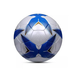 Balón de fútbol de PVC de tamaño oficial, fútbol de entrenamiento de calidad con impresión de logotipo personalizado para uso en partidos deportivos - Product Image 1