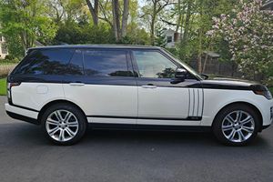 Range Rover SV Autobiography LWB 2022, Caja de Cambios Automática, Título Limpio, Sin Accidentes, con Bajo Kilometraje, Listo para Envío - Product Image 4
