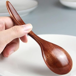 Cuillère à soupe en bois écologique Vaisselle en bois naturel pour aliments chauds Cuillère de cuisine légère et durable - Product Image 6