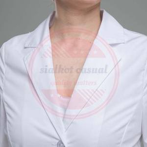 ขายส่งเสื้อคลุมห้องปฏิบัติการทางการแพทย์มืออาชีพโรงพยาบาลผ้าฝ้ายแขนยาวพยาบาลเสื้อคลุมห้องปฏิบัติการเครื่องแบบพร้อมกระเป๋า - Product Image 3