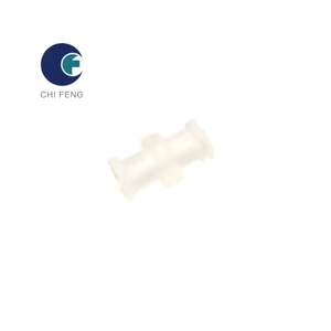 Conector Luer Lock hembra a hembra 22A016 PP para todo tipo de productos de plástico médico Luer macho - Product Image 1