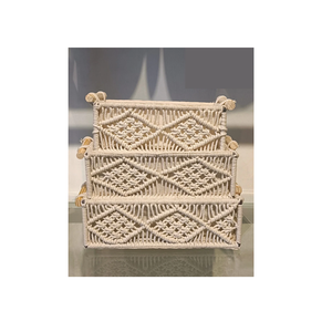 Vente en gros de paniers en coton macramé faits à la main conçus dans un décor artistique pour les dépanneurs disponibles dans des tailles personnalisées - Product Image 4