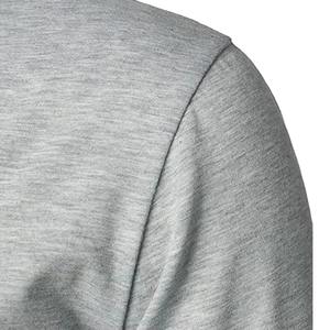 เสื้อยืดโปโลของผู้ชายคอลเลกชันฤดูหนาวหล่อของผู้ผลิตขายส่งสไตล์หรูหรา - Product Image 4